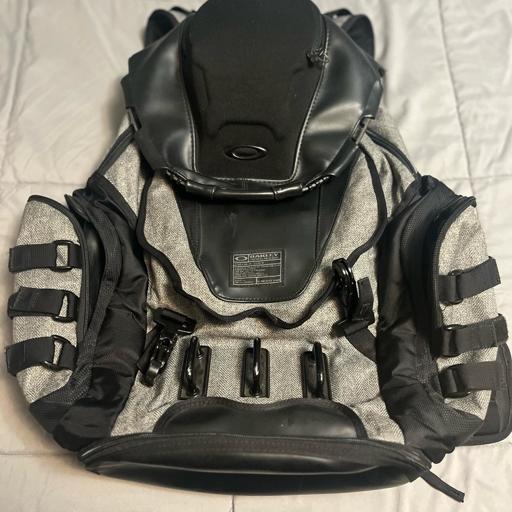 Oakley Kitchen Sink Backpack - only used a handful of times.
